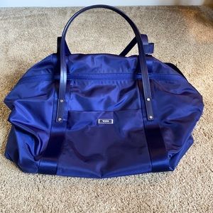 Tumi overnight weekender duffel bag